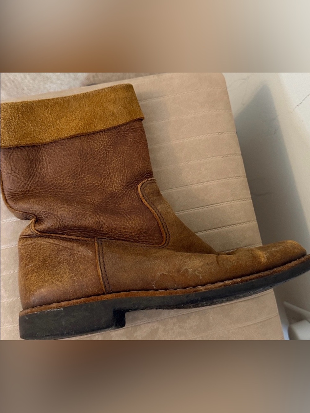 Roots Leather Chelsea Boots Size 8